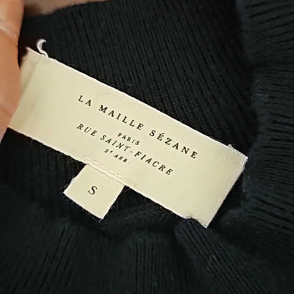 Sweater - Picture 5 of 6